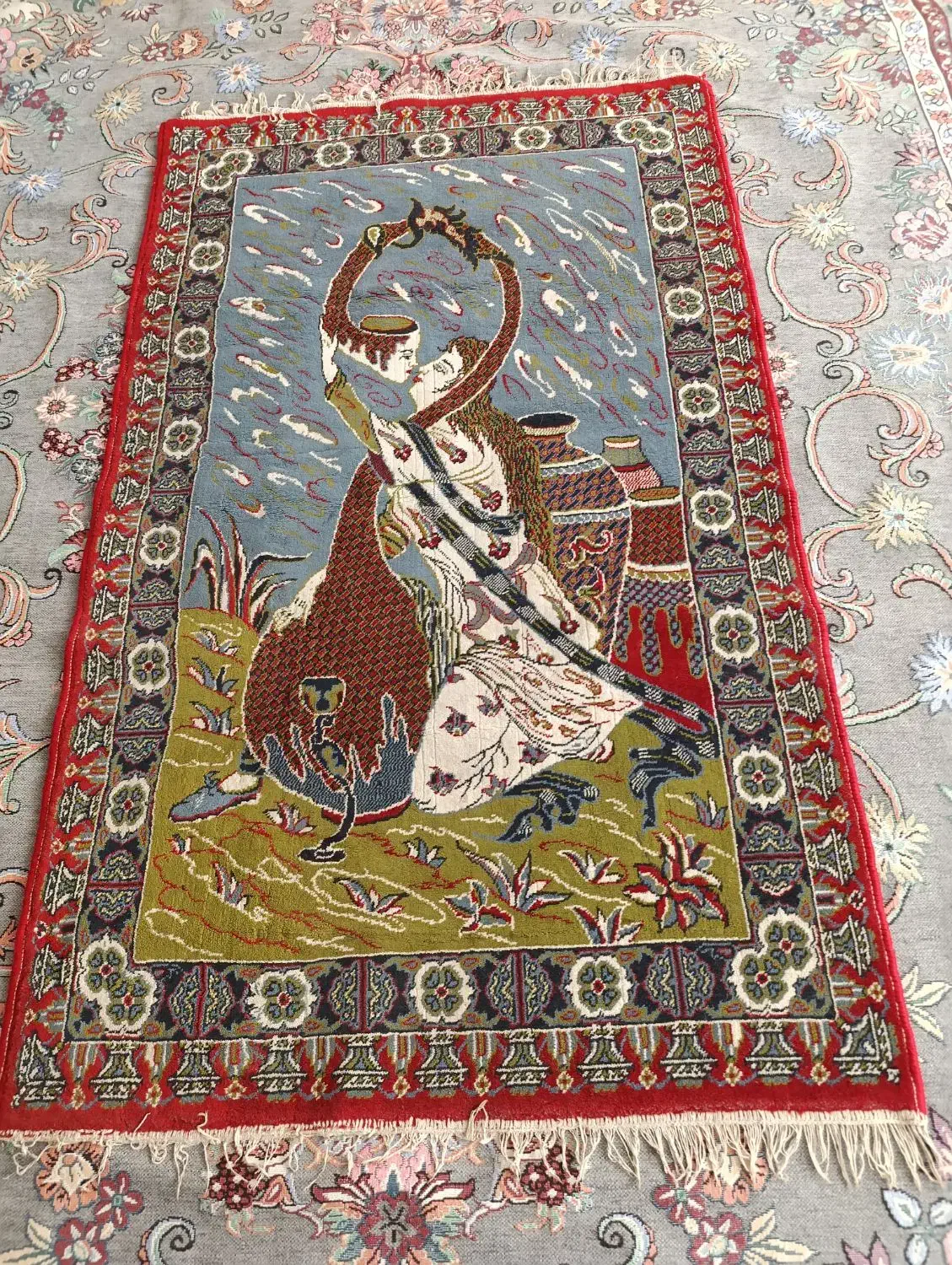 فرش لیلی و مجنون|فرش|قم, چهل درخت|دیوار