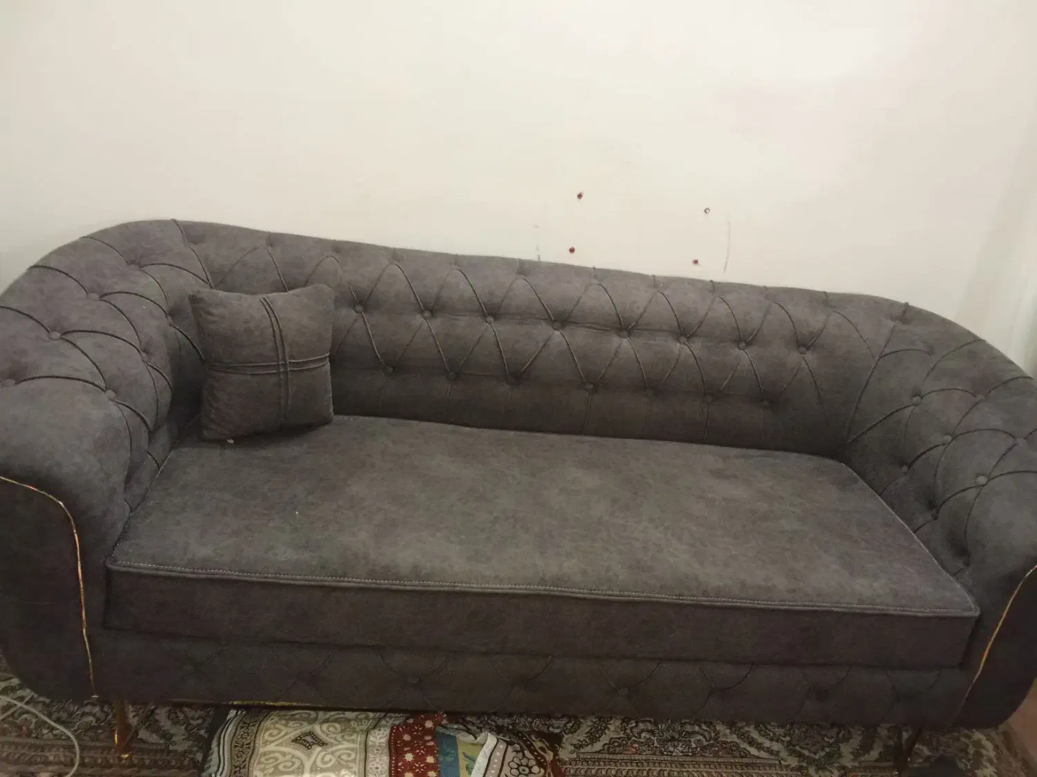 مبلمان|مبلمان خانگی و میز عسلی|گلبهار, شهر جدید گلبهار|دیوار