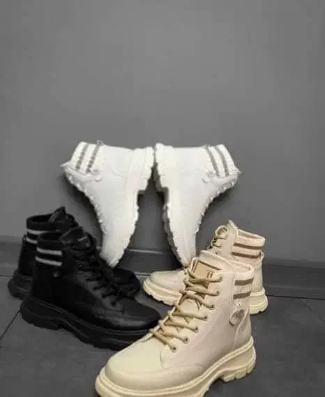 منشی دفتر ....تولیدی کفش زنانه|استخدام اداری و مدیریت|تهران, بهارستان|دیوار