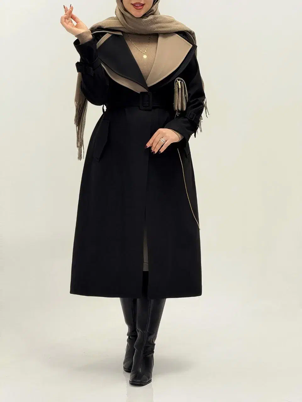 بارانی|لباس|ایلام, |دیوار