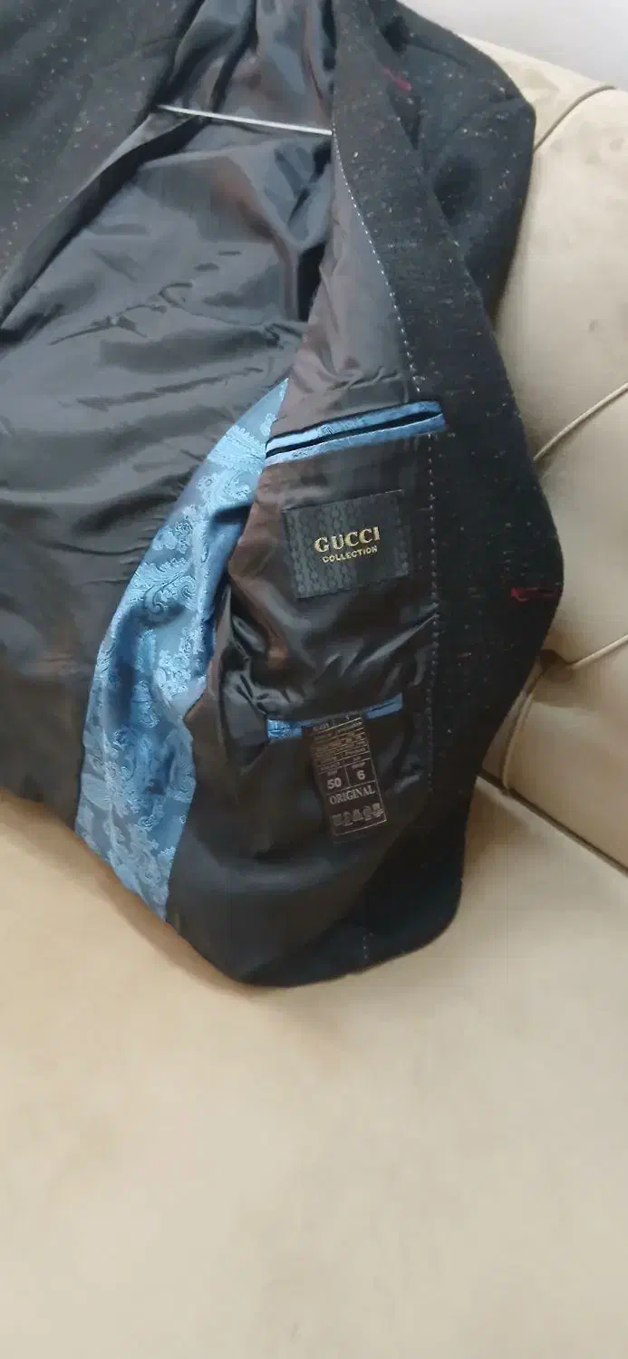 کت تک مجلسی|لباس|قائم‌شهر, |دیوار