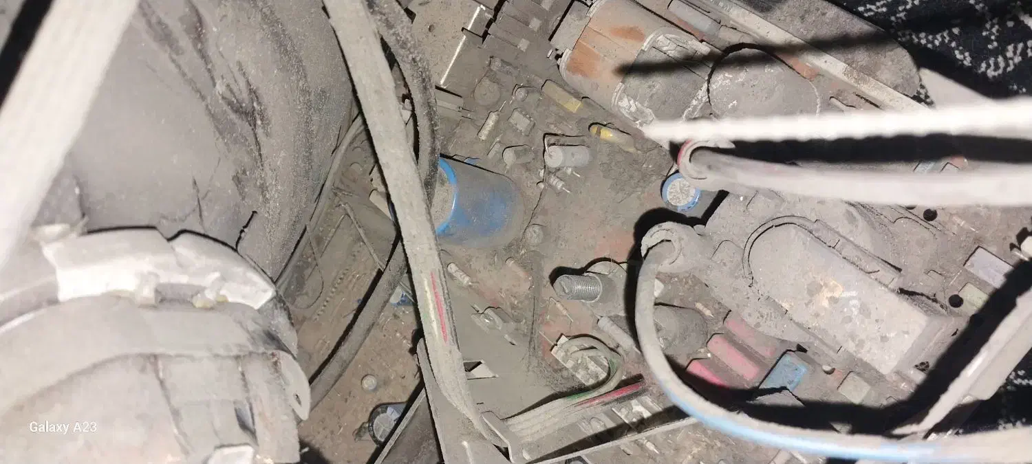 تلویزیون قدیمی چوبی|کلکسیون اشیاء عتیقه|اهرم, |دیوار