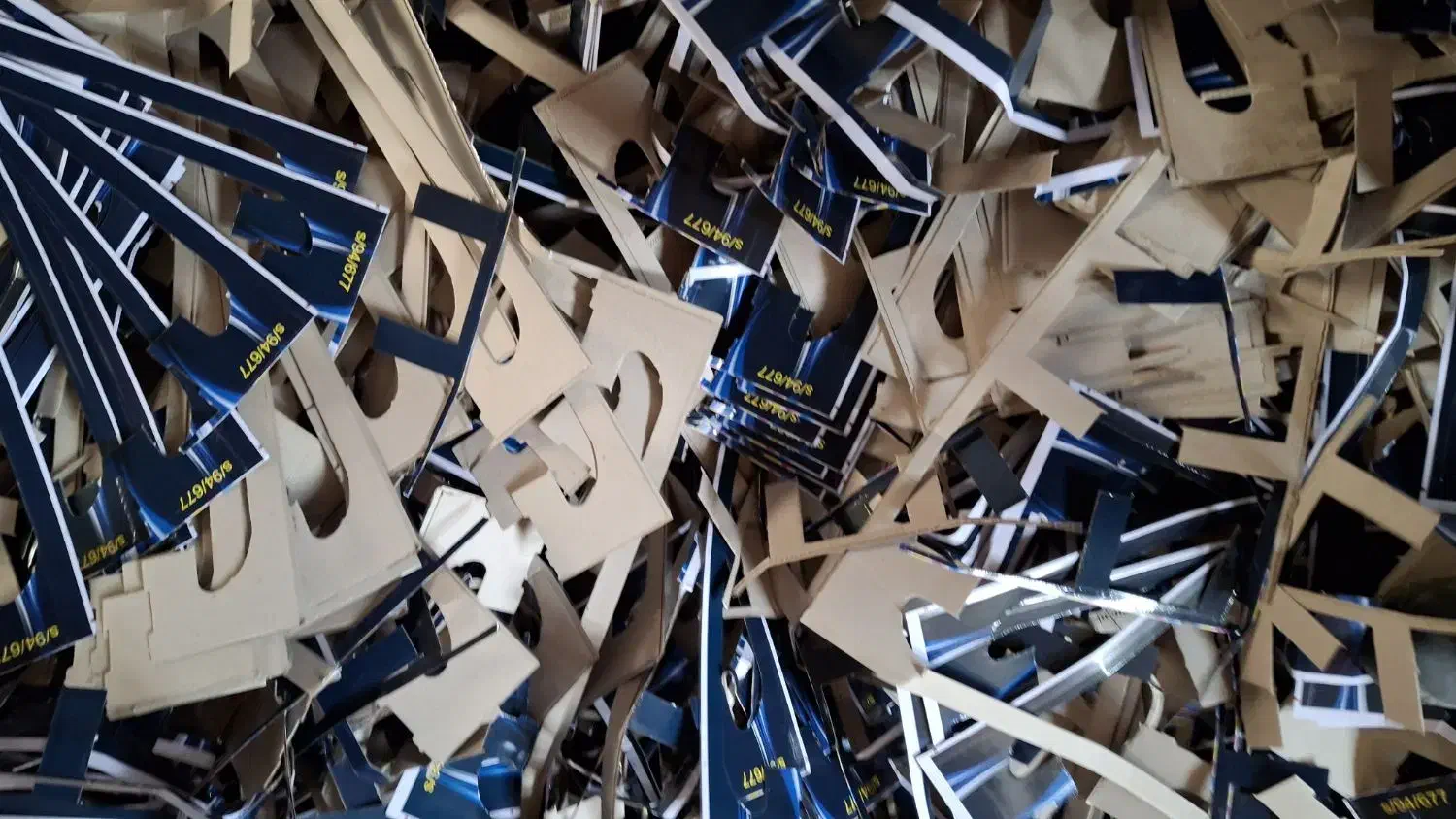 کارتن.کتاب.کاغذ باطله.|عمدهفروشی|تبریز, |دیوار