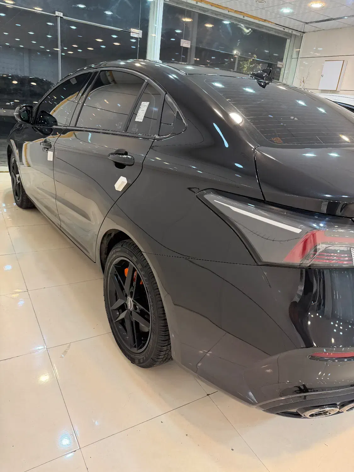 اریزو ۶ جی تی مدل ۴۰۳ مشکی|خودرو سواری و وانت|بوشهر, |دیوار