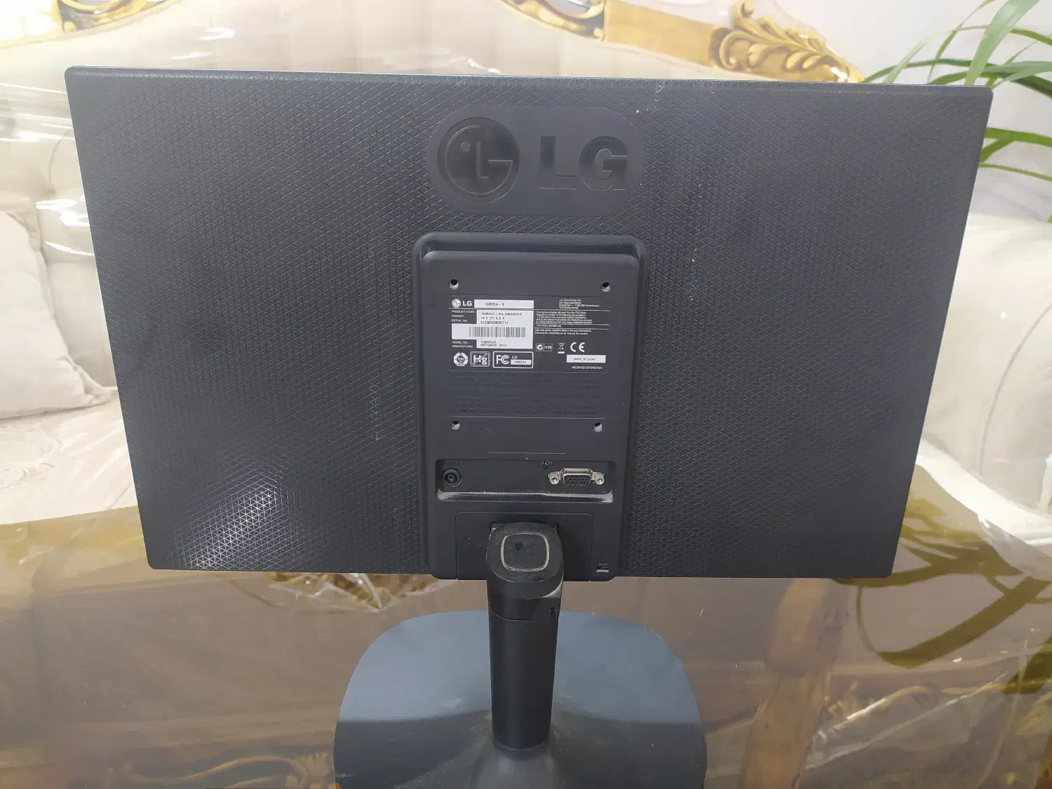 مانیتور  ۱۹ اینچ.   LG|قطعات و لوازم جانبی رایانه|سبزوار, چهارراه فرودگاه|دیوار