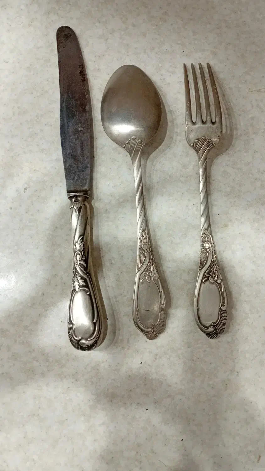 سرویس قاشق چنگال قدیمی|کلکسیون اشیاء عتیقه|قرچک, شهرک گلها|دیوار