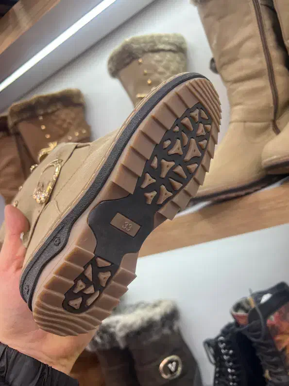 حراج بوت دخترانه خارجی|کیف، کفش، کمربند|ابهر, |دیوار