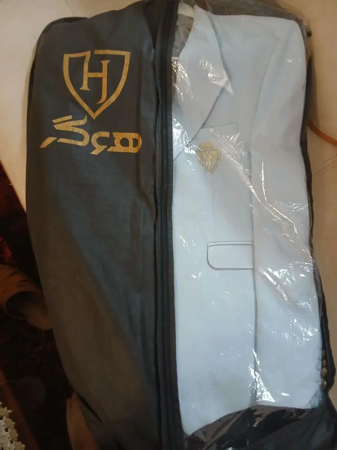 کت تک آبی رنگ|لباس|شاهرود, |دیوار