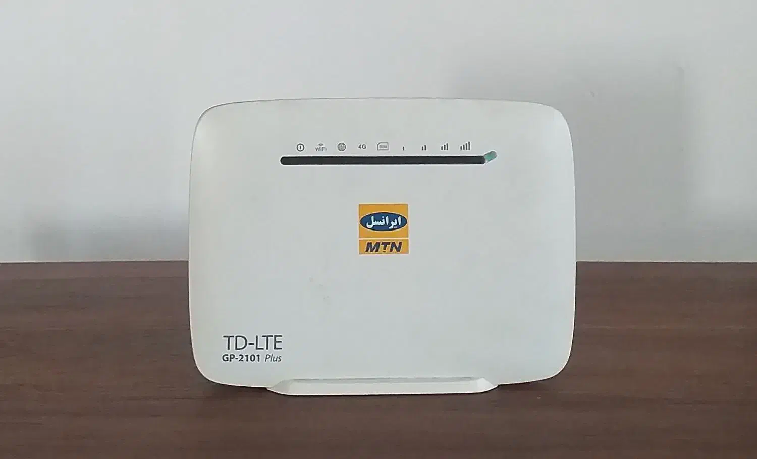 مودم TD LTE ایرانسل به همراه مودم فیبر نوری هواوی|مودم و تجهیزات شبکه|تهران, امام خمینی|دیوار