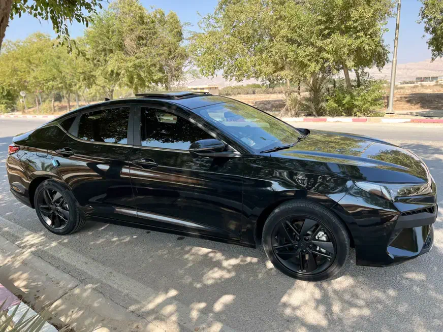 کی ام سی j7 مدل ۱۴۰۲ شیراز|خودرو سواری و وانت|شیراز, قدوسی شرقی|دیوار