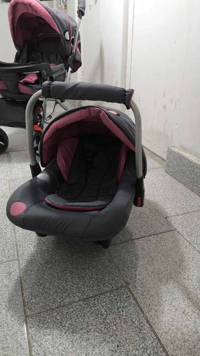 ست کالسکه و کریر و روروئک|کالسکه و لوازم جانبی|گنبد کاووس, |دیوار