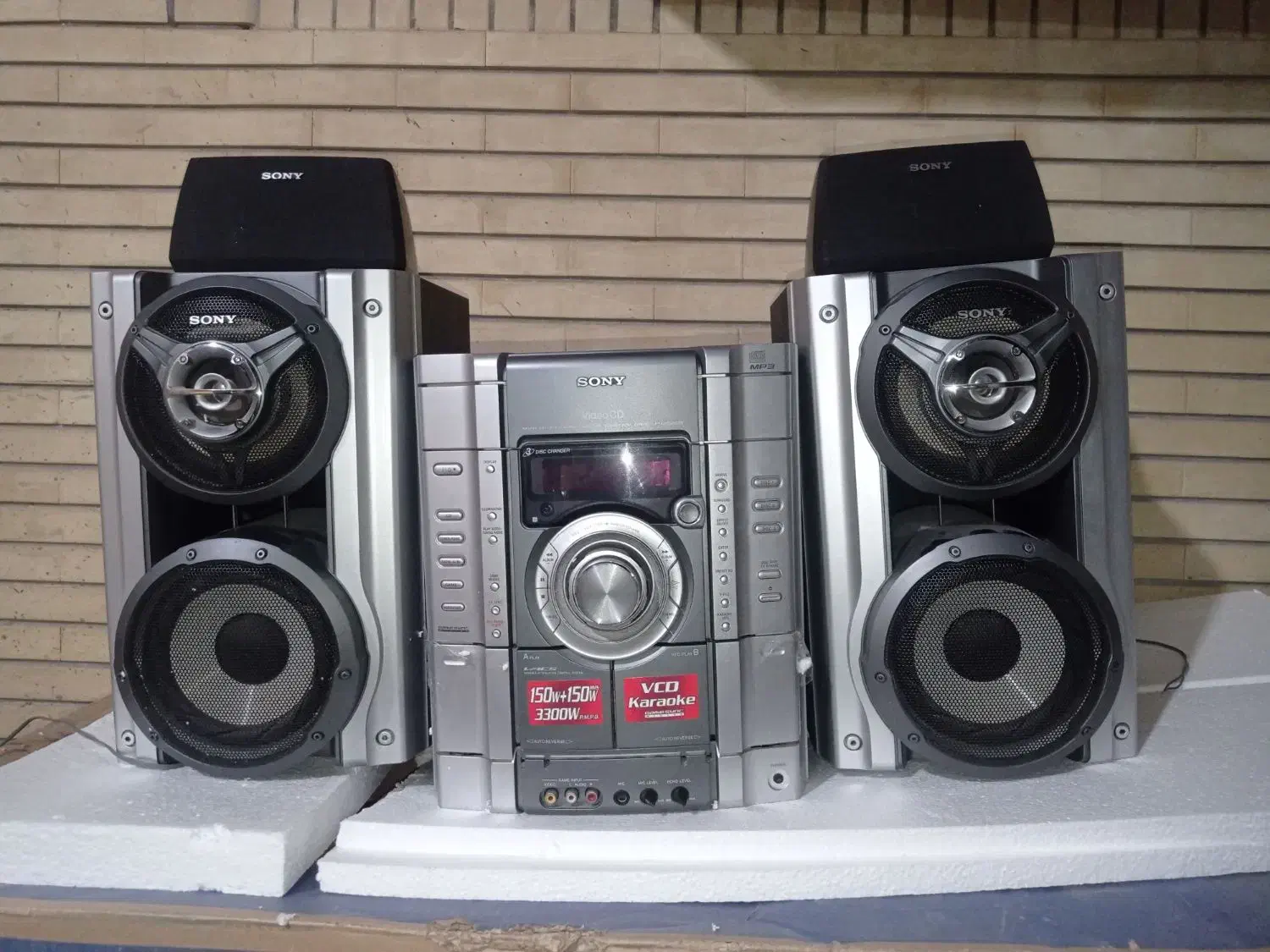 پخش/سی دی/رادیو سونی ژاپن|سیستم صوتی خانگی|خورموج, |دیوار