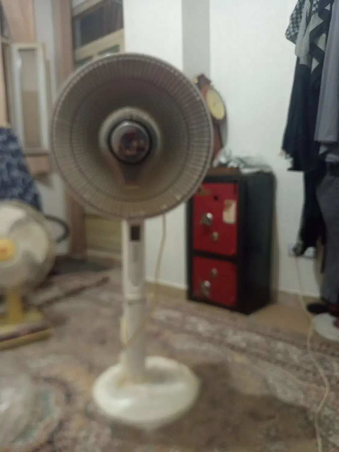 بخاری پنکه ای در حد نو|بخاری، هیتر، شومینه|آران و بیدگل, |دیوار