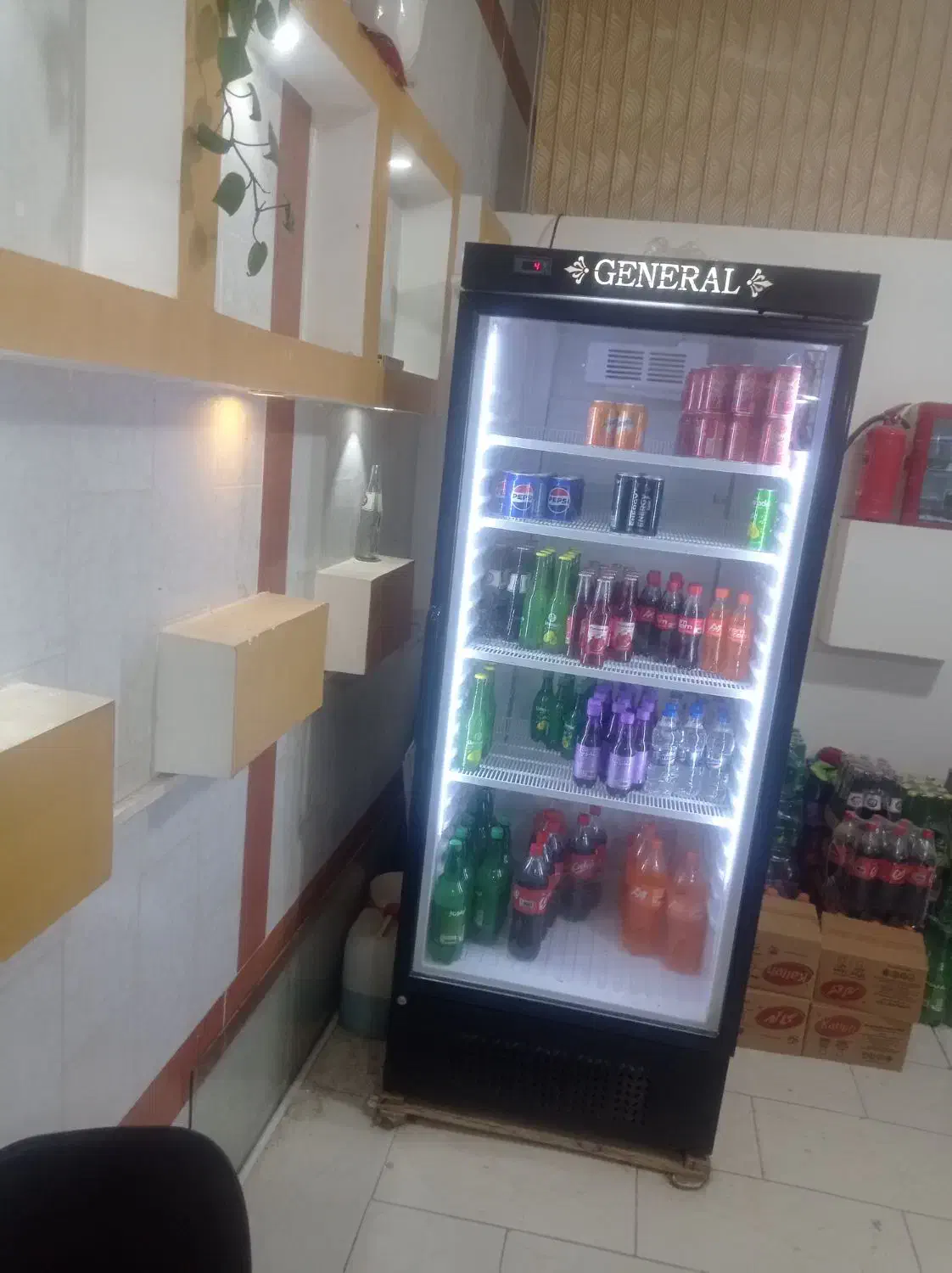 فروش وسایل فست فودی یکجا نو|کافیشاپ و رستوران|منوجان, |دیوار