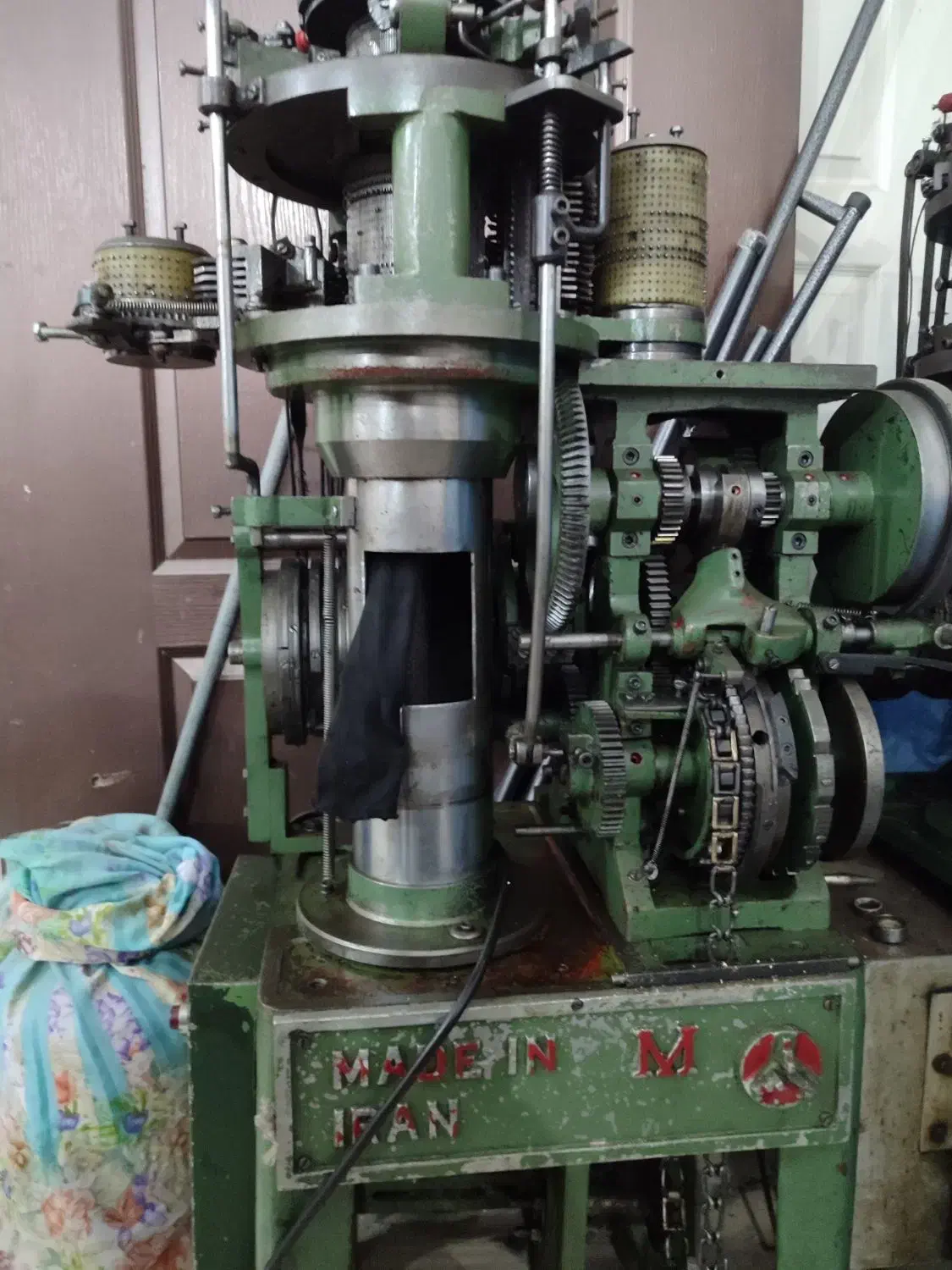 دوعدد دستگاه جوراب بافی ۲۰۰سیلندر|ماشین‌آلات صنعتی|تهران, مولوی|دیوار