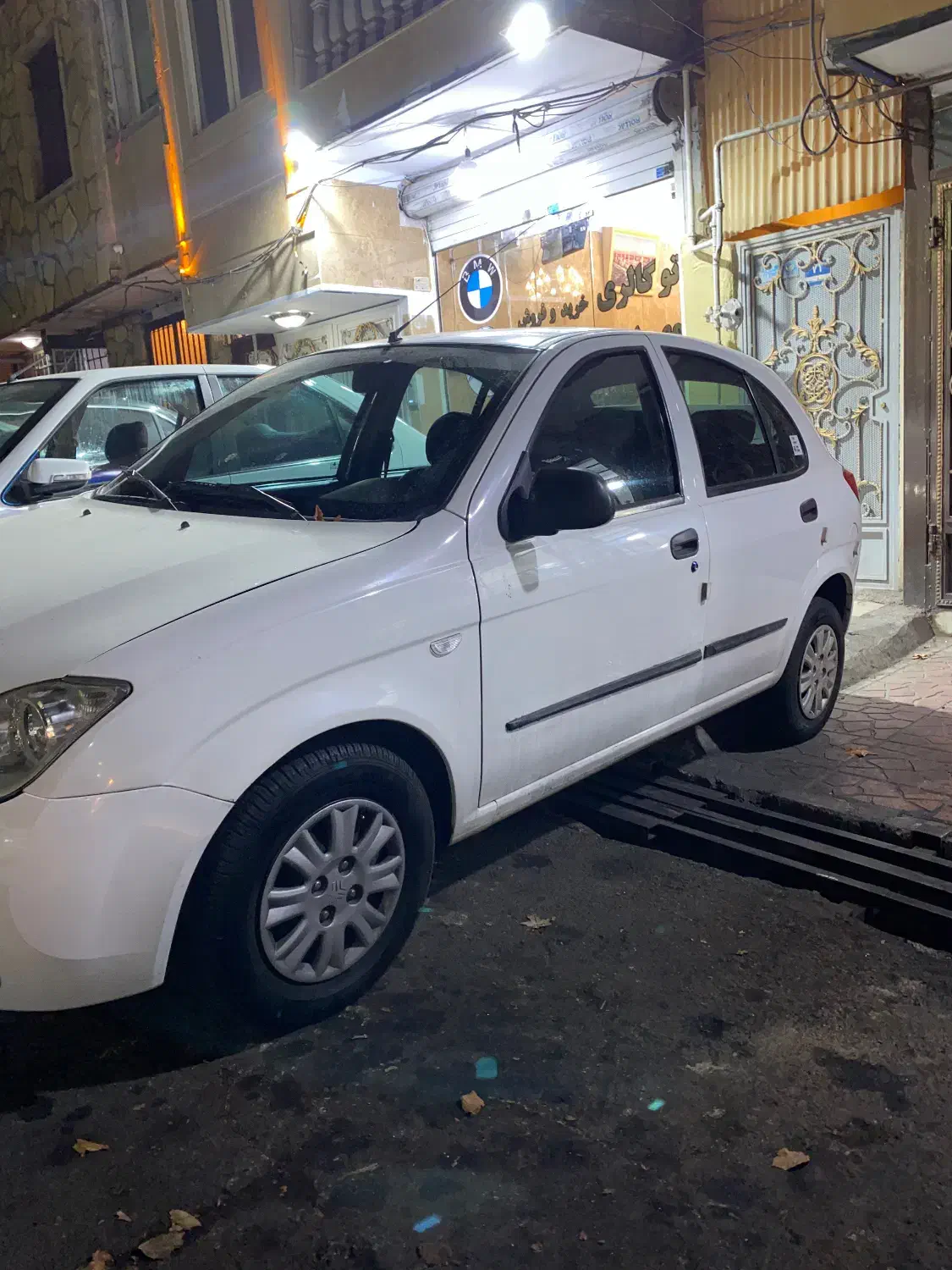 تیبا۲هاچپک|خودرو سواری و وانت|تهران, چهارصد دستگاه|دیوار