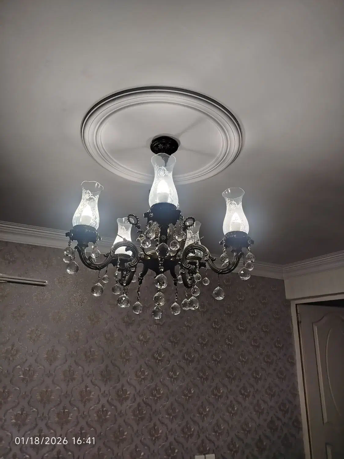 لوستر 5 شاخه|لوستر و چراغ آویز|تهران, خاک سفید|دیوار