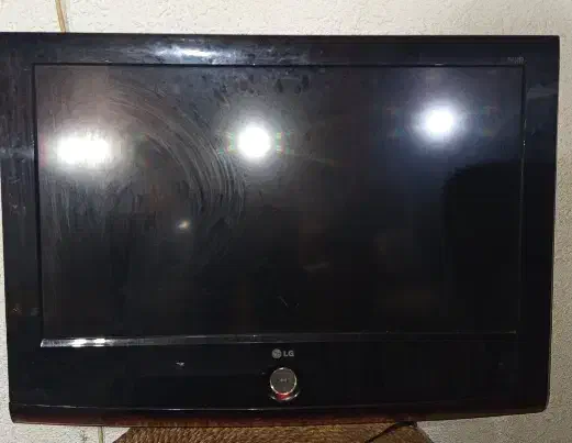 تلوزیون سامسونگ ال سی دی|تلویزیون و پروژکتور|بندر انزلی, آذربایجان|دیوار