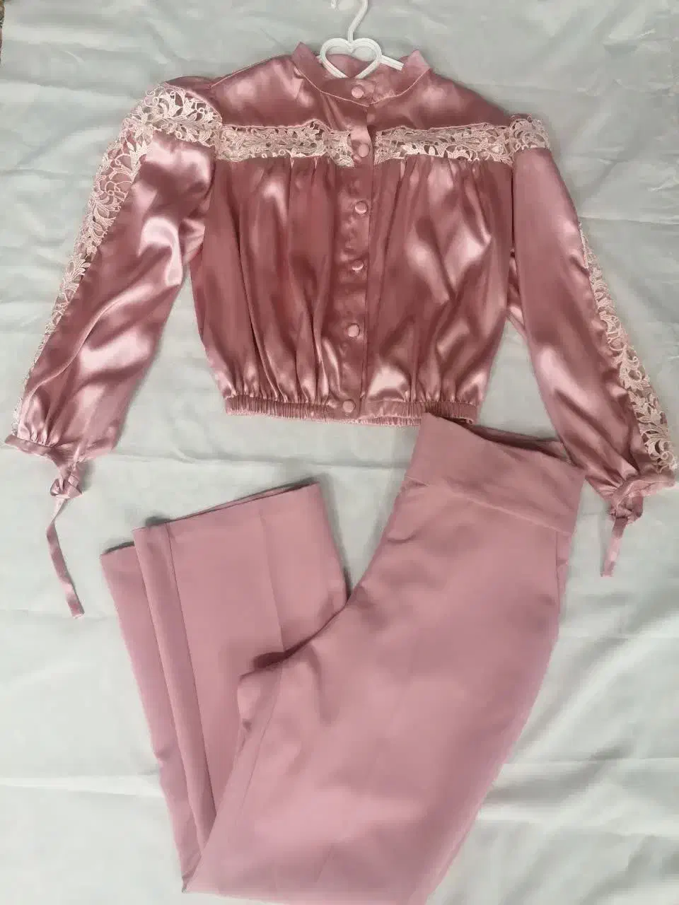 پوشاک مجلسی|لباس|نجف‌آباد, شریعتی غربی|دیوار