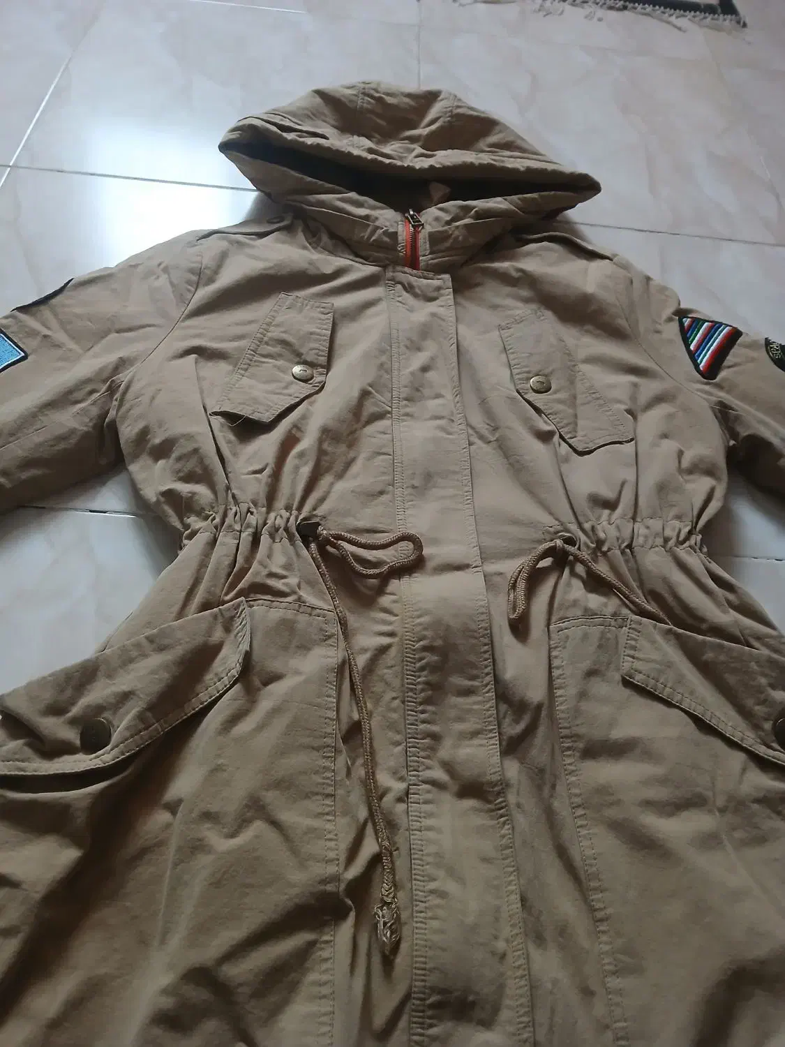 پالتونوکتان|لباس|کرج, گلشهر|دیوار