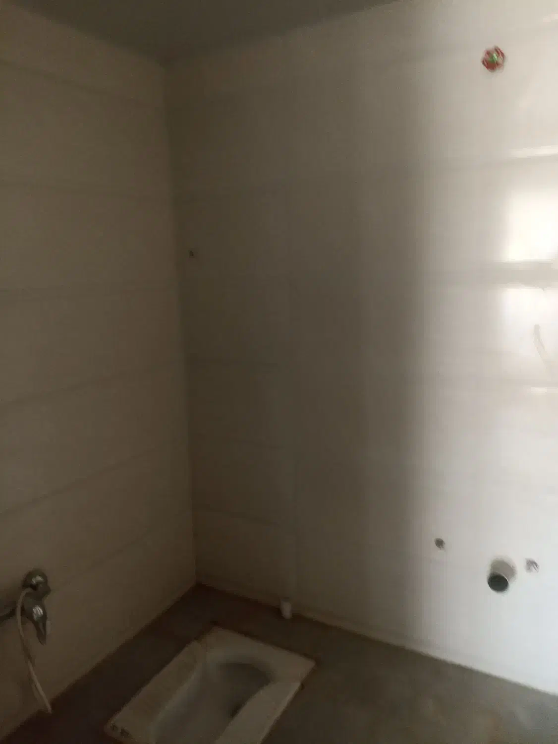 رهن و اجاره مغازه|اجارهٔ مغازه و غرفه|شیراز, شهرک صادقیه|دیوار