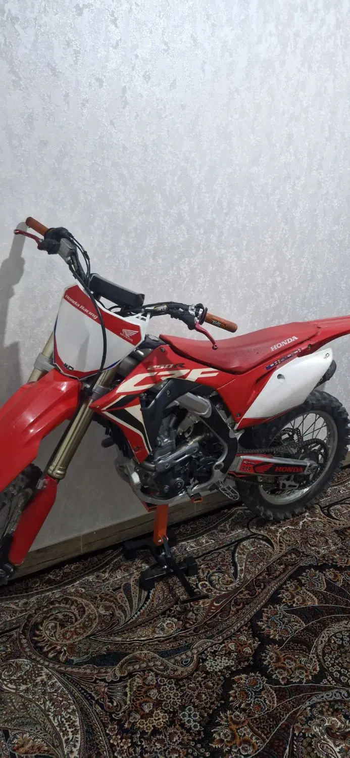 crf 250|موتورسیکلت|تهران, حر|دیوار