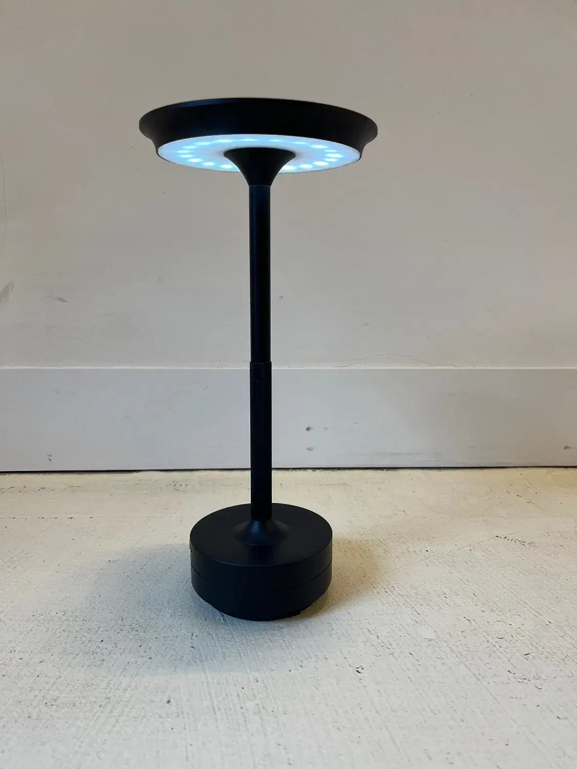 اباژور رو میزی|چراغ خواب و آباژور|گرگان, |دیوار