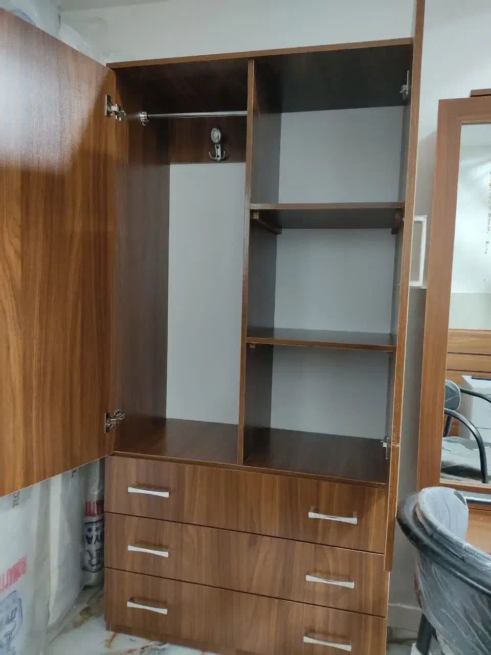 تخت خواب و کمد ایرانی|جاکفشی، کمد، دراور|قائم‌شهر, |دیوار