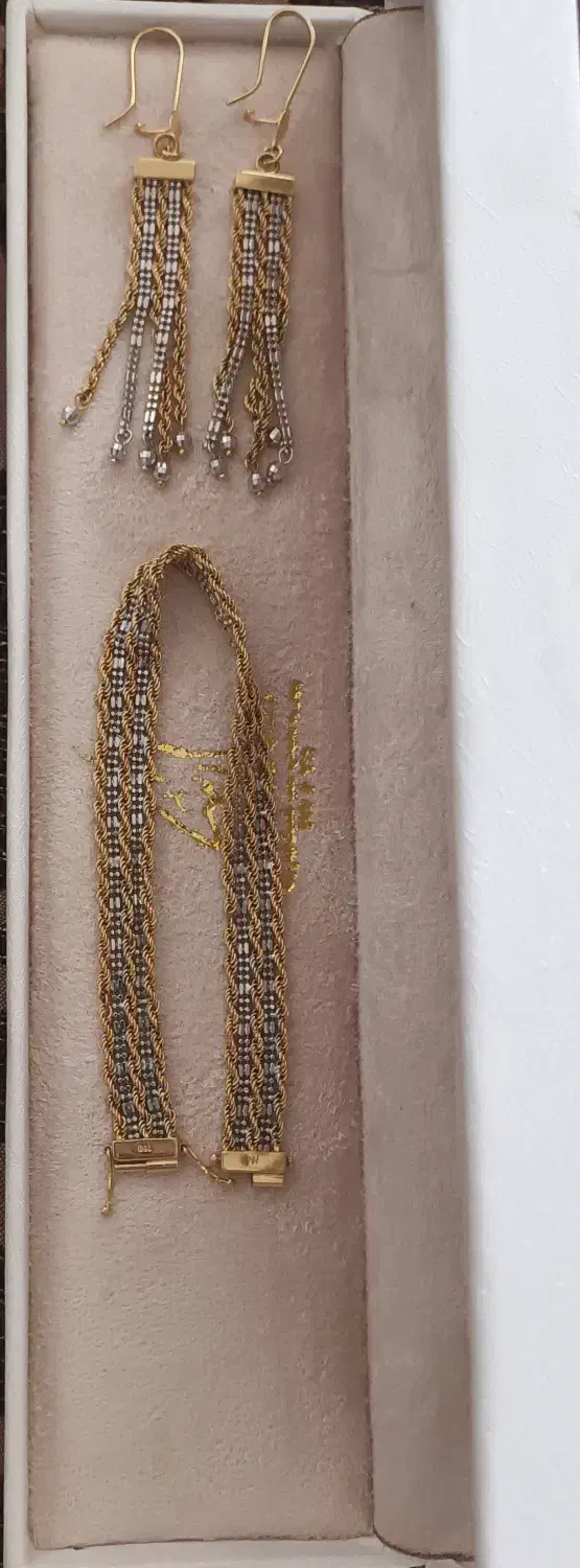 فروش دستبند وگوشواره طلا با فاکتور|جواهرات|شهرکرد, |دیوار