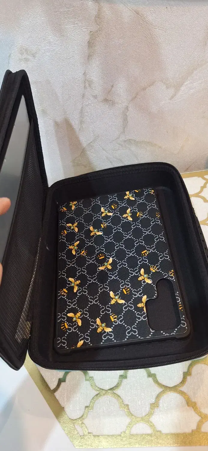 تبلت نو|تبلت|قرچک, مهدیه|دیوار