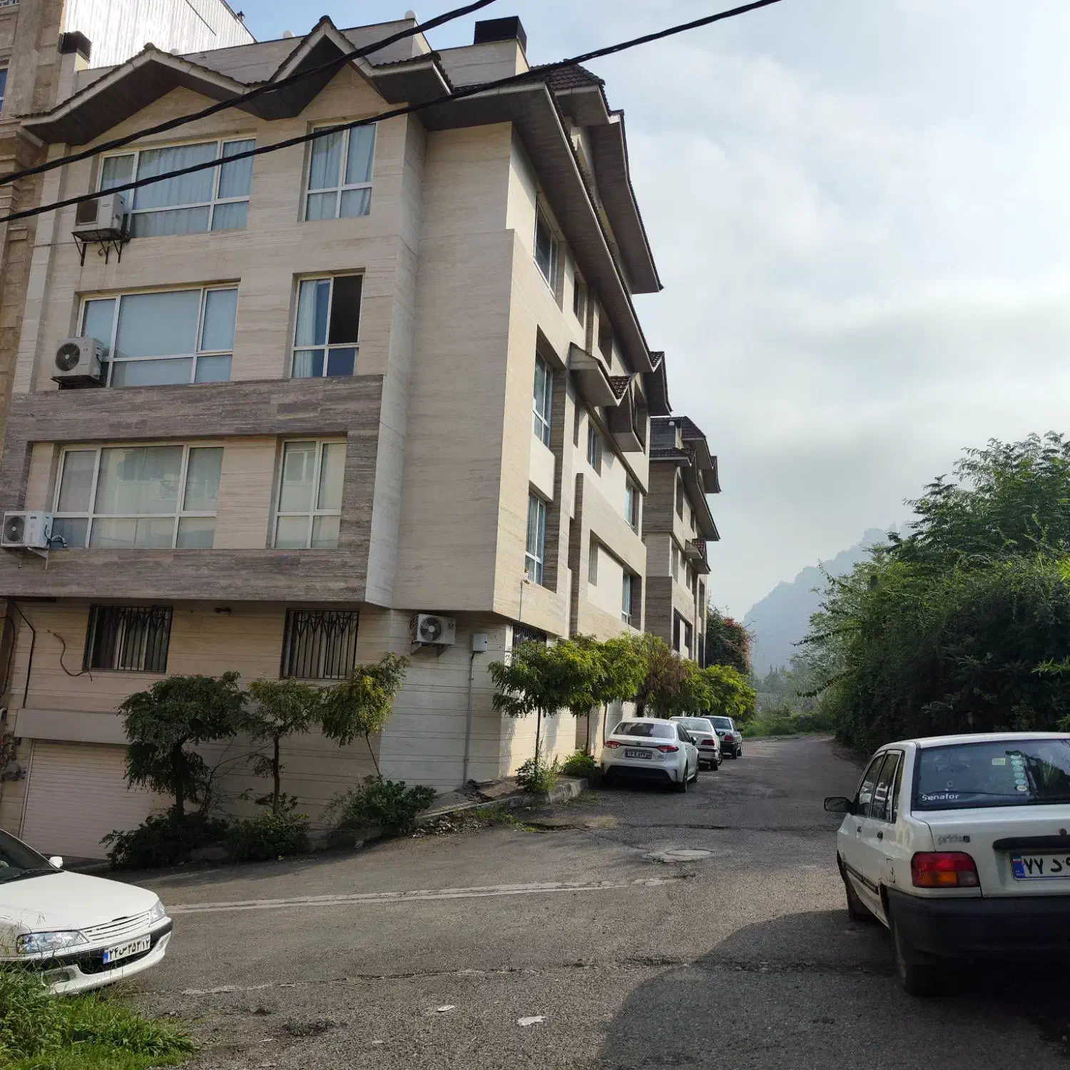 رهن و اجاره آپارتمان شیخ زاهد 9|اجارهٔ آپارتمان|لاهیجان, شیخ زاهد|دیوار