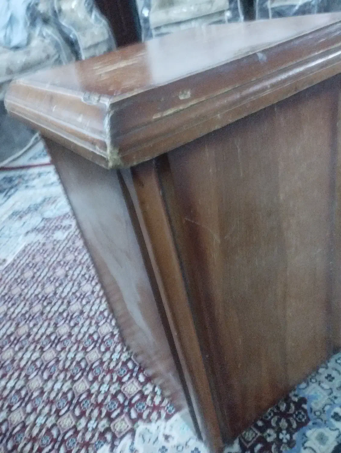 صندلی تک با چهار پایه چوبی|صندلی و نیمکت|پاکدشت, پاکدشت (مامازند)|دیوار