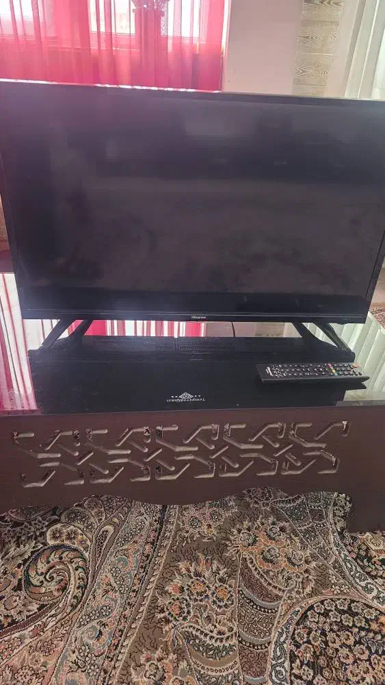 تلویزیون هایسینس ۳۲|تلویزیون و پروژکتور|بندر انزلی, چهارفریضه|دیوار