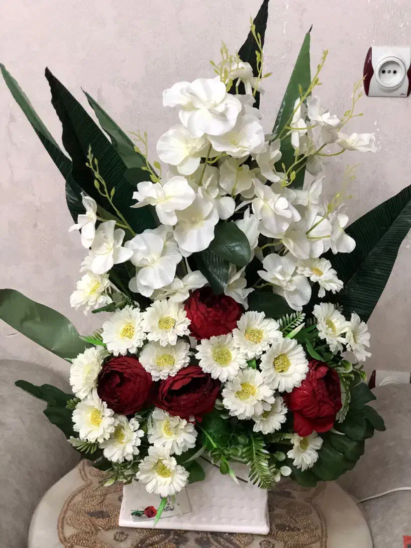 گل و گلدان|گل مصنوعی|خوی, |دیوار