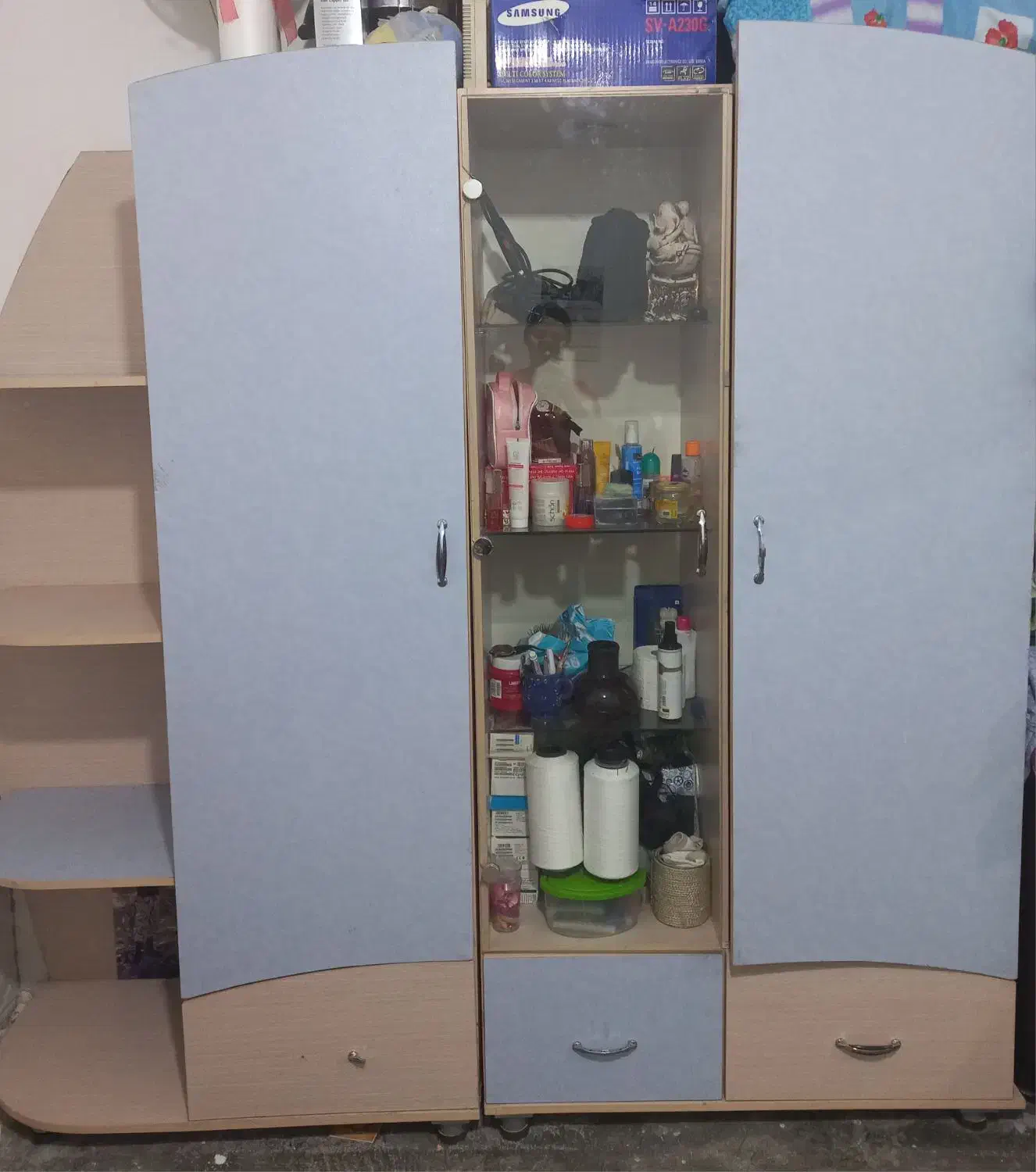 کمد|جاکفشی، کمد، دراور|گلبهار, شهر جدید گلبهار|دیوار