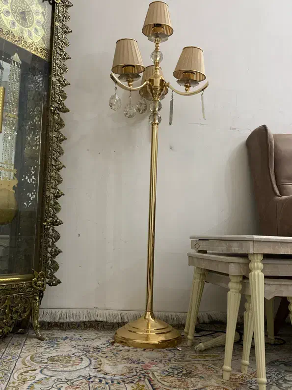 اباژور جدید رنگ ثابت ۴لامپه|چراغ خواب و آباژور|زنجان, |دیوار