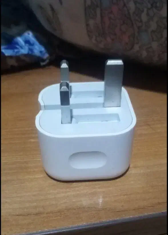 اداپتور شارژر ایفون20وات اصلی|لوازم جانبی موبایل و تبلت|شیراز, جوادیه|دیوار