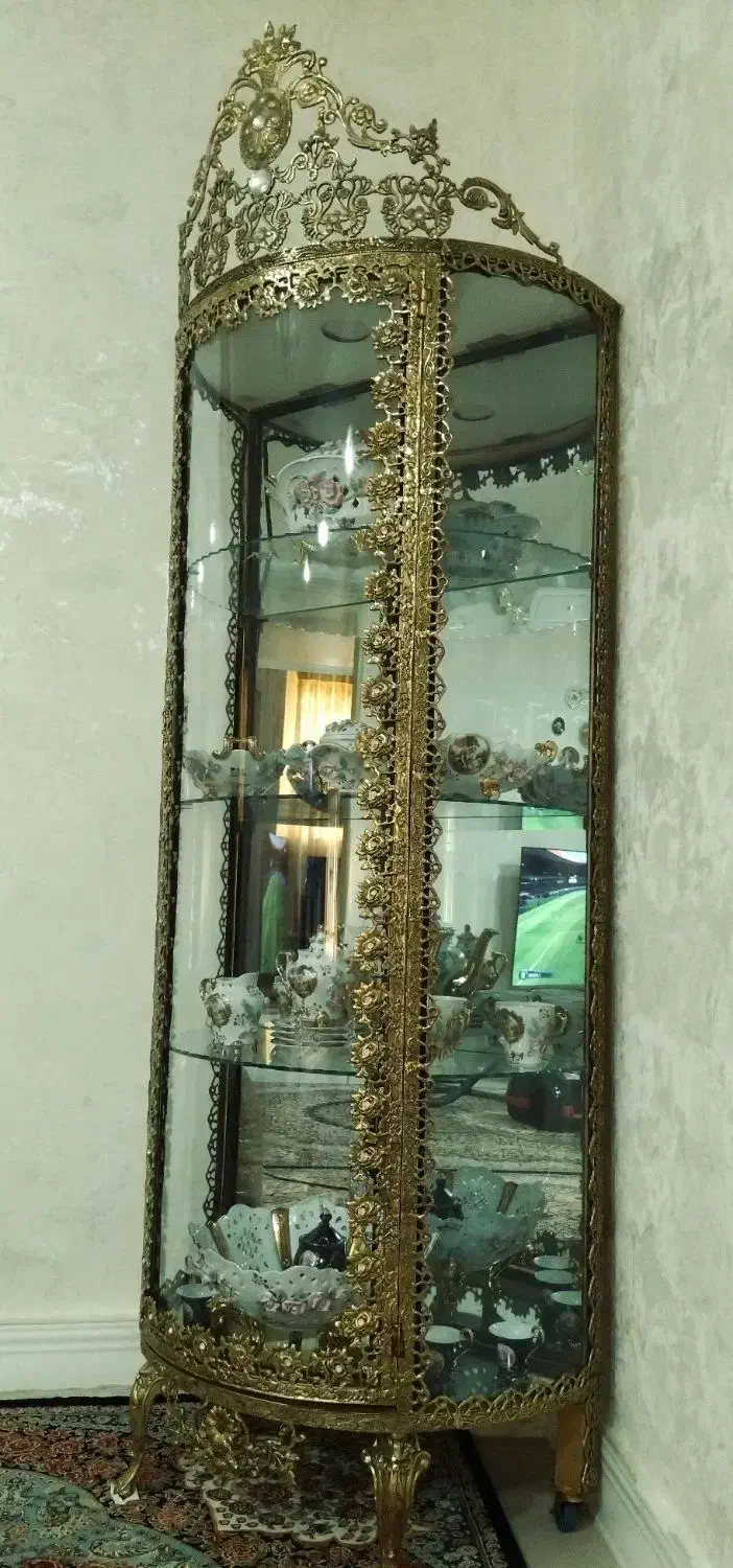 بوفه و ساعت برنز|بوفه، ویترین، کنسول|نهاوند, |دیوار