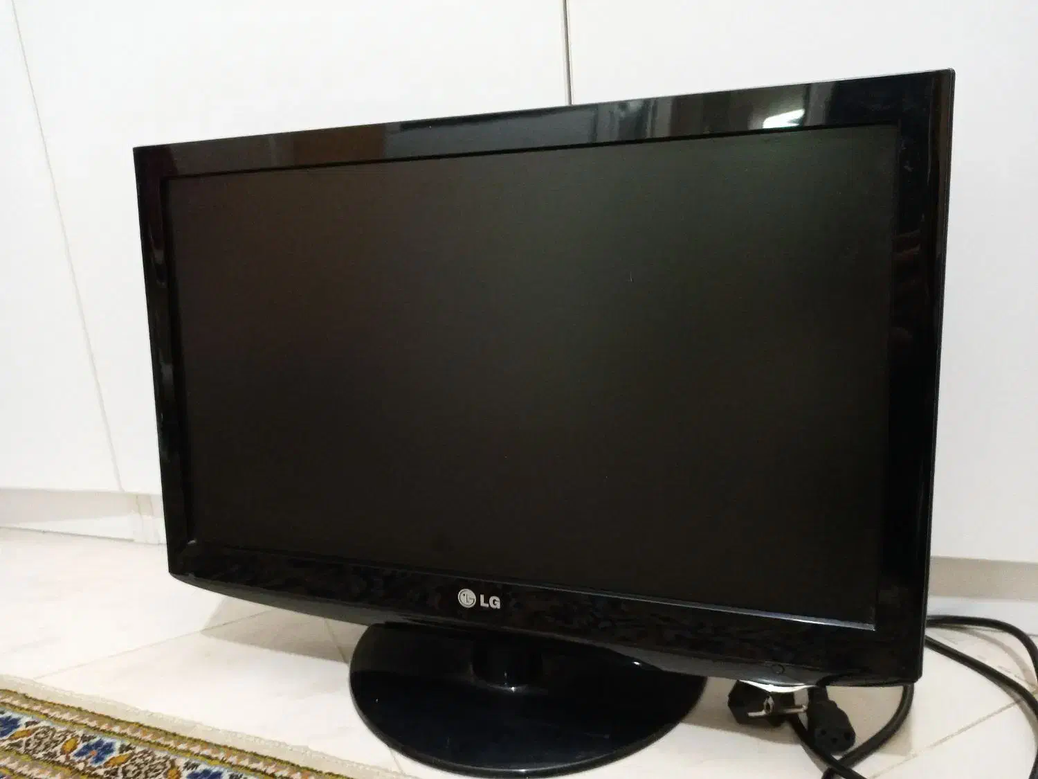 تلویزیون|تلویزیون و پروژکتور|قزوین, |دیوار