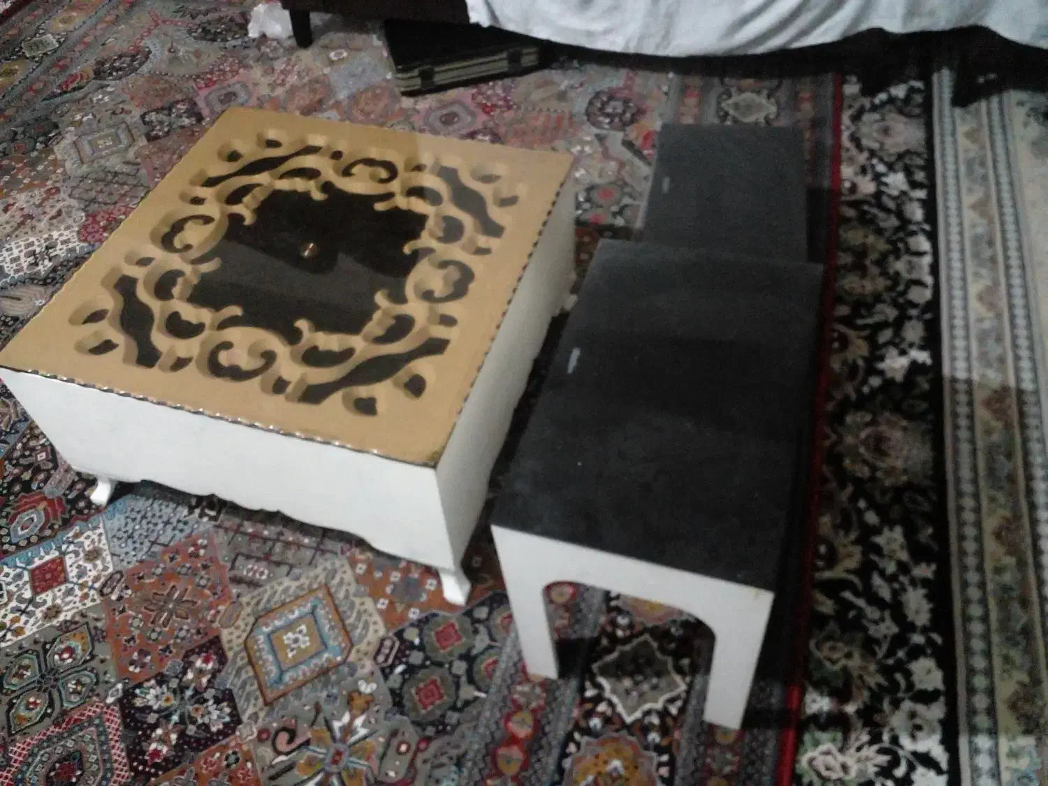 پامبلی یا جلو مبلی|مبلمان خانگی و میز عسلی|دهدشت, |دیوار