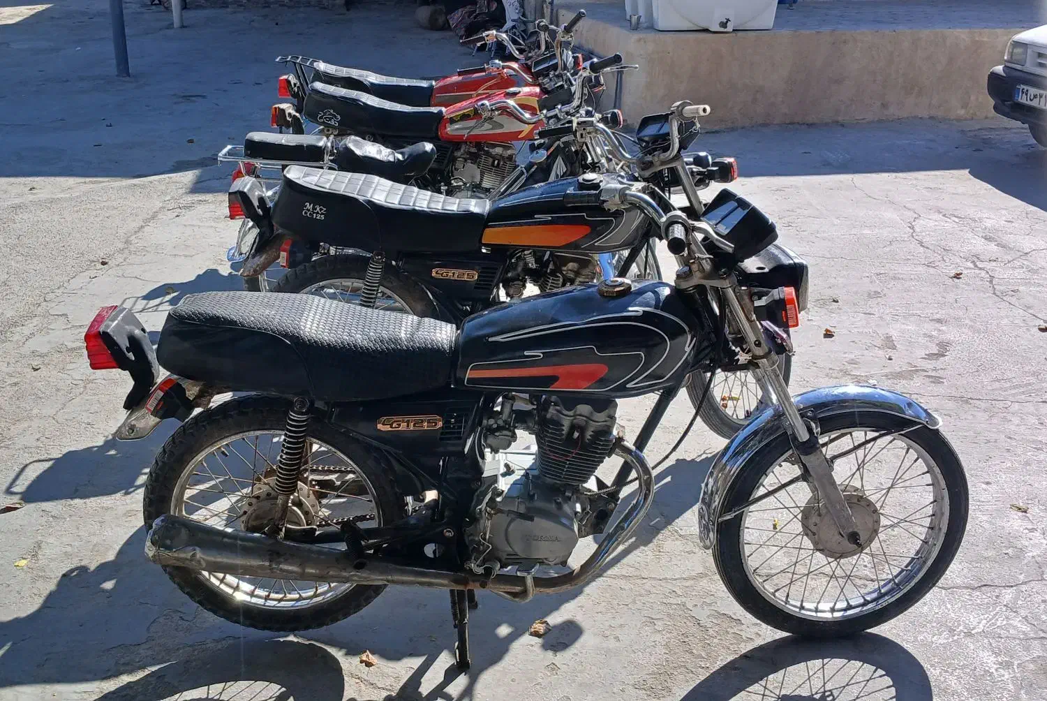 مزاید|موتورسیکلت|کازرون, |دیوار