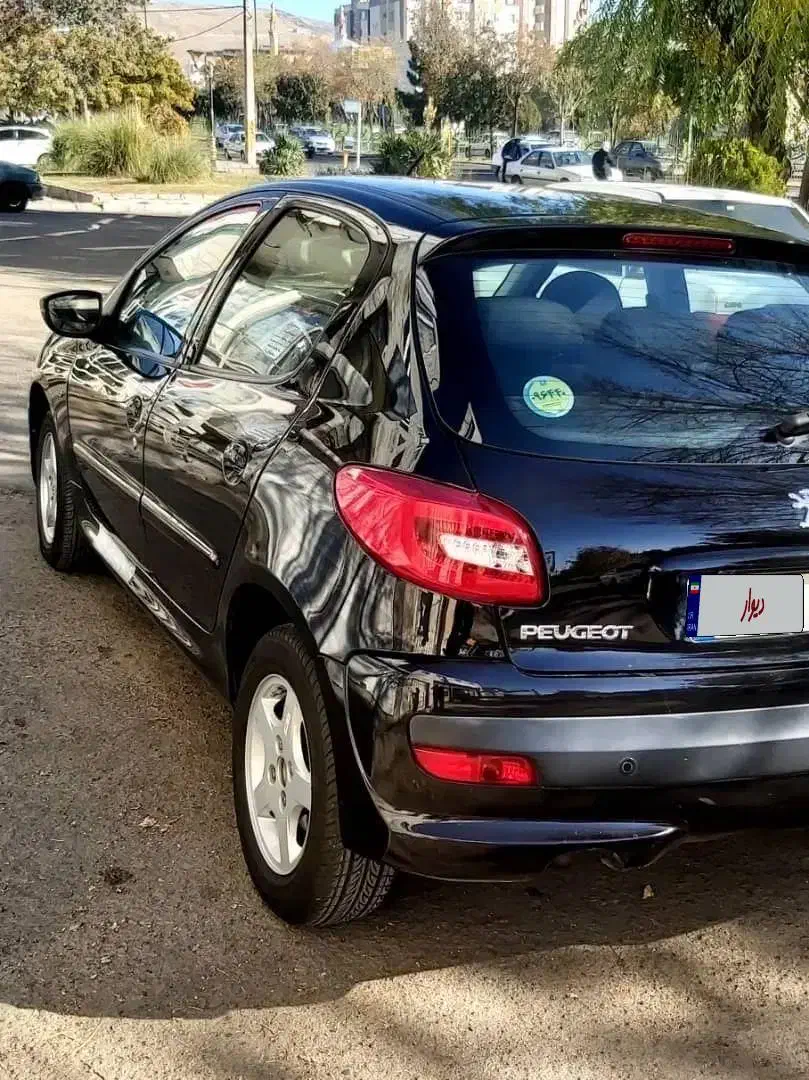 ۲۰۷ دنده ای ۹۹ با رینگ|خودرو سواری و وانت|زنجان, |دیوار