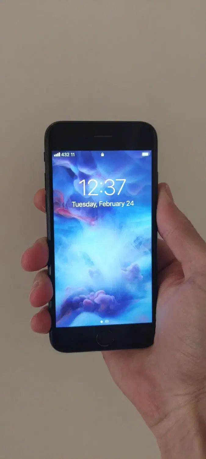 آیفون ۷ ۳۲ گیگ|موبایل|خرمآباد, |دیوار