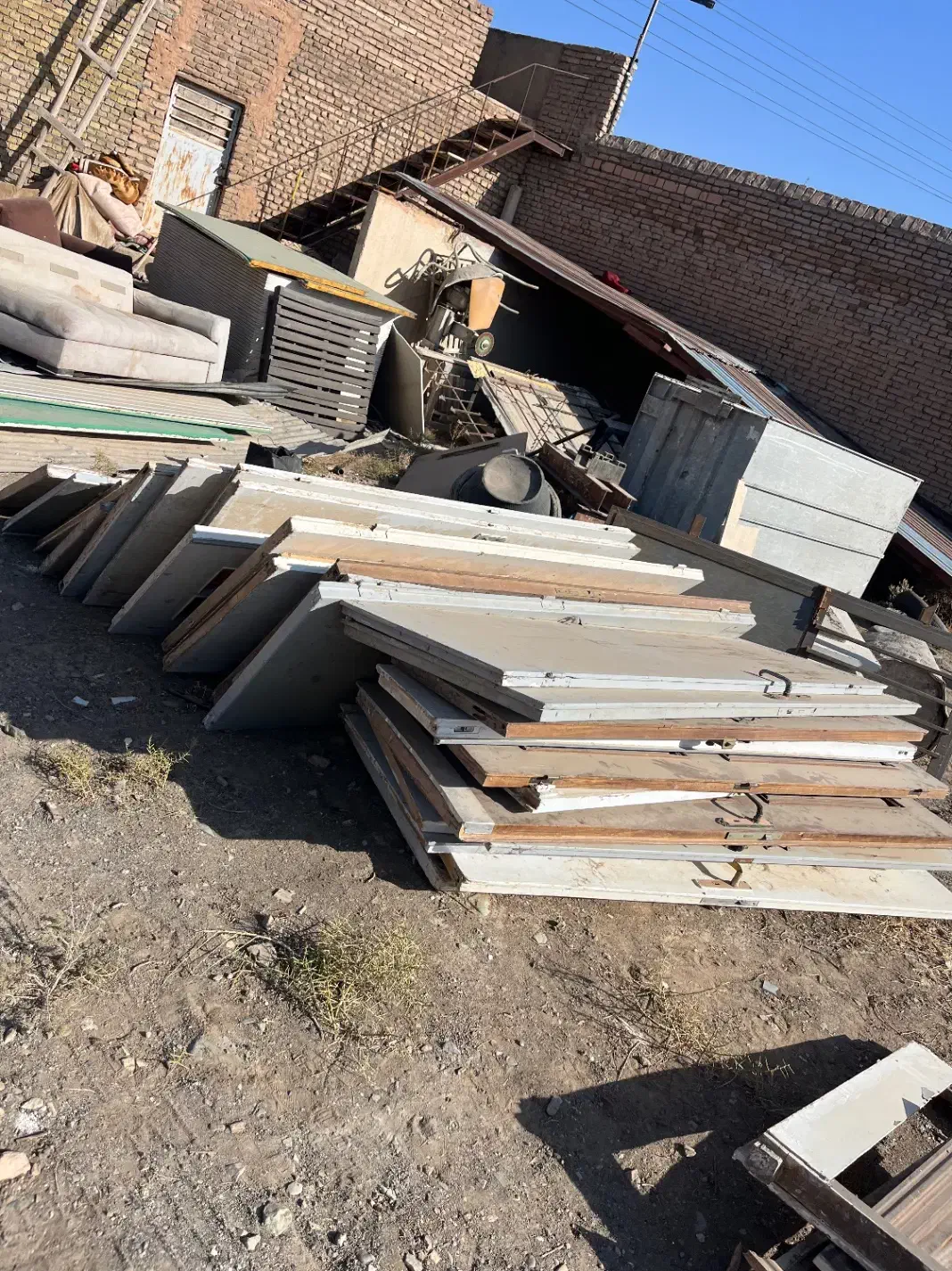 درب چوبی|مصالح و تجهیزات ساختمان|سبزوار, کلاته سیفر|دیوار