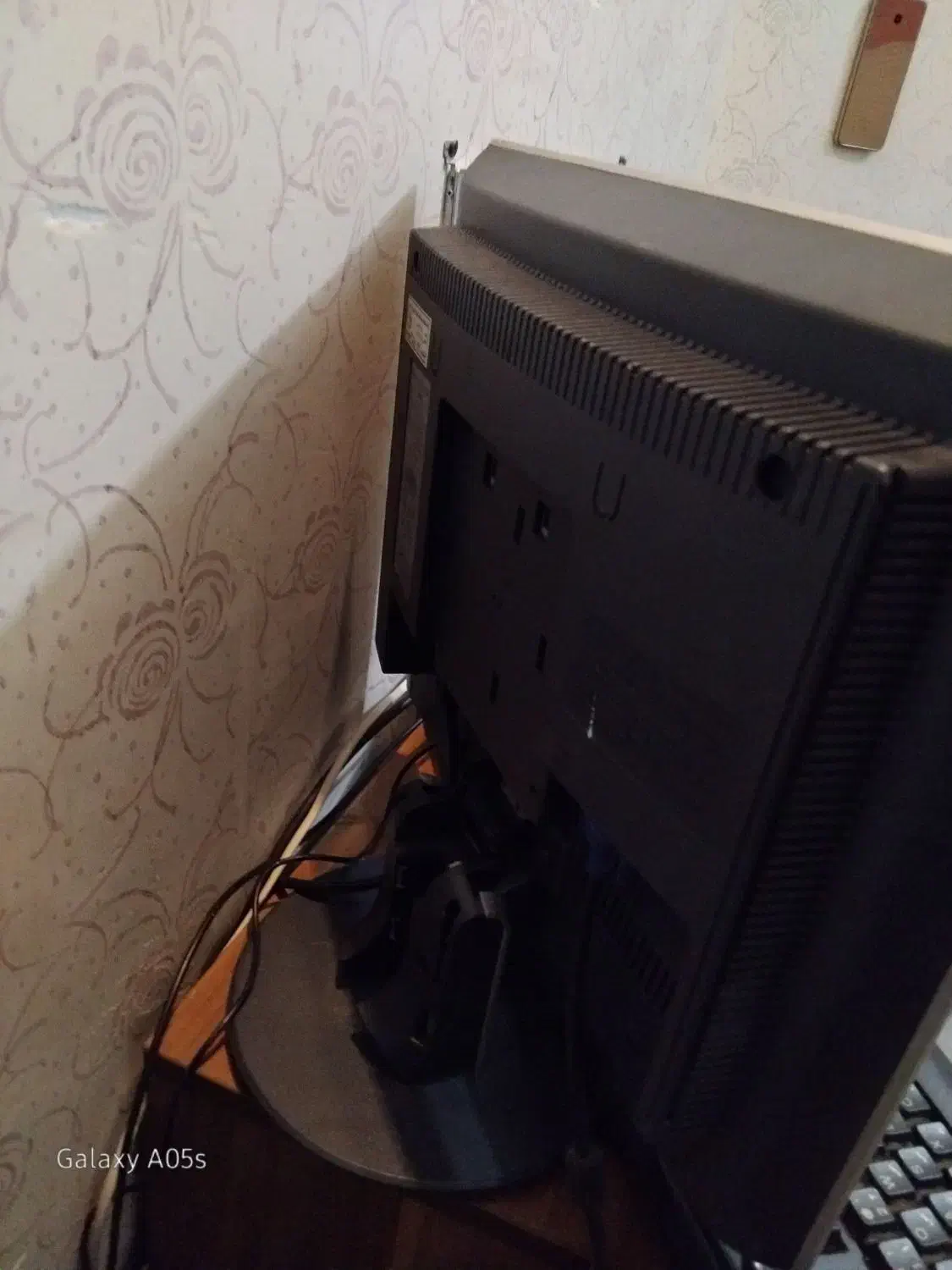 سیستم کامپیوتر و ۲ عدد مانیتور|رایانه رومیزی|گلبهار, شهر جدید گلبهار|دیوار