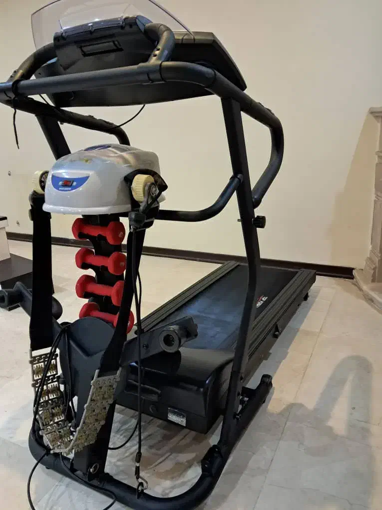 تردمیل چند کاره تاپ فرم در حد نو|تجهیزات ورزشی|کرج, فاز ۳ گوهردشت|دیوار