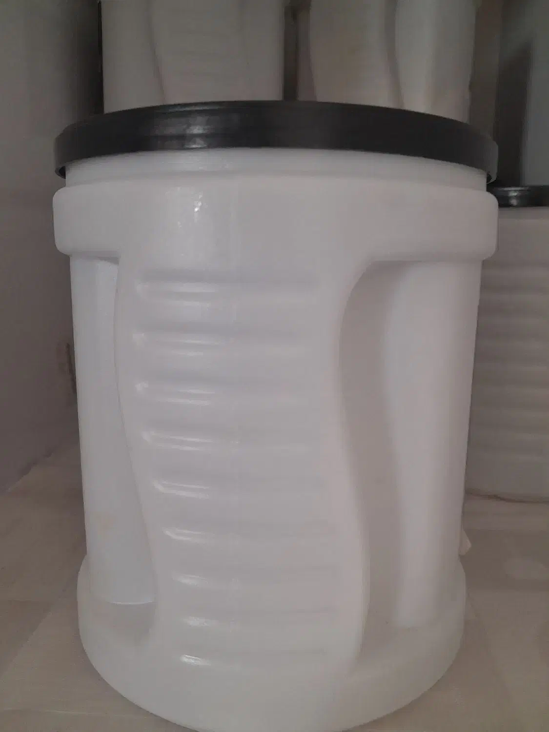 دبه دو کیلویی|ظروف نگهدارنده، پلاستیکی، یکبارمصرف|کرمان, |دیوار