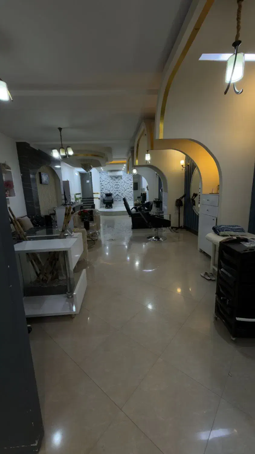 واگذاری سالن زیبایی زنانه|آرایشگاه و سالنهای زیبایی|بجنورد, |دیوار