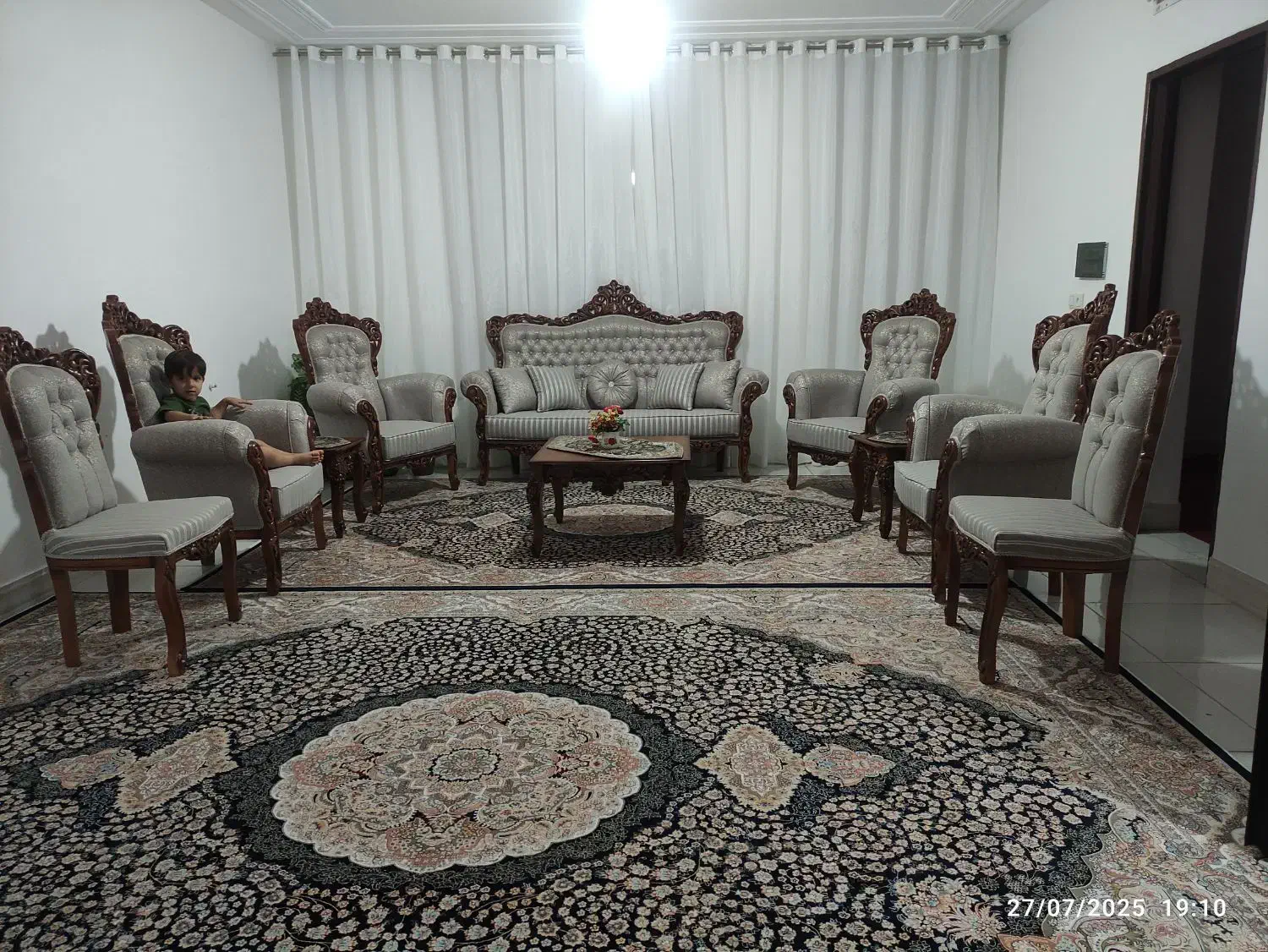مبل سلطنتی|مبلمان خانگی و میز عسلی|شیراز, حجت آباد|دیوار