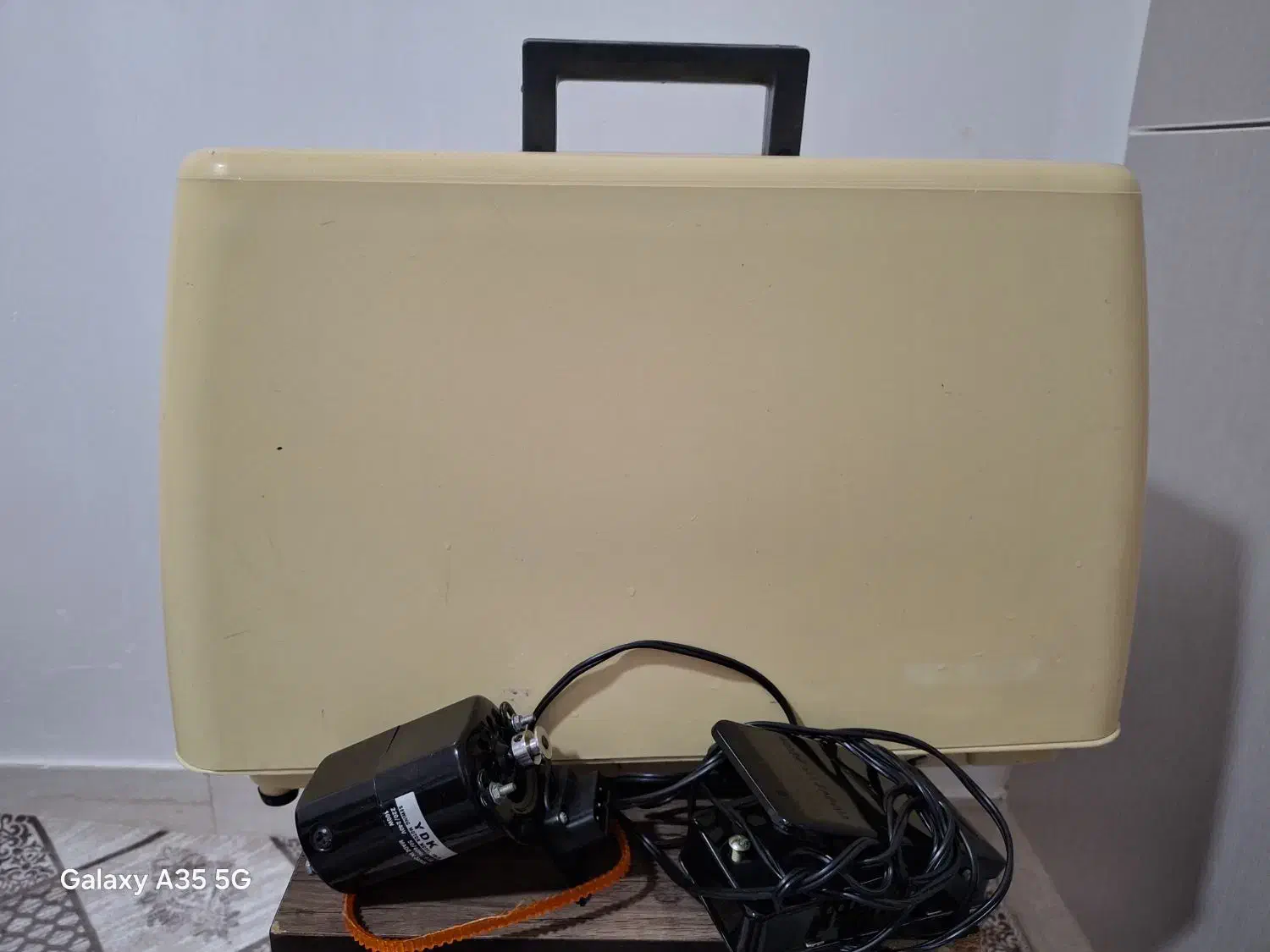 چرخ خیاطی قدیمی|چرخ خیاطی و ریسندگی|دره شهر, |دیوار